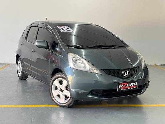 HONDA FIT 1.4 LX 16V FLEX 4P MANUAL HONDA FIT 1.4 LX 16V FLEX 4P MANUAL